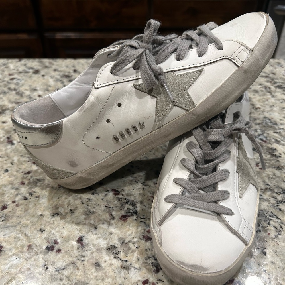 Golden Goose Size 37
